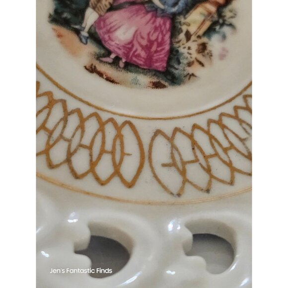 Porcelain Stylecraft #1650 Decorative Plate With Victorian Couple & Gold Trim Ma - Picture 6 of 13